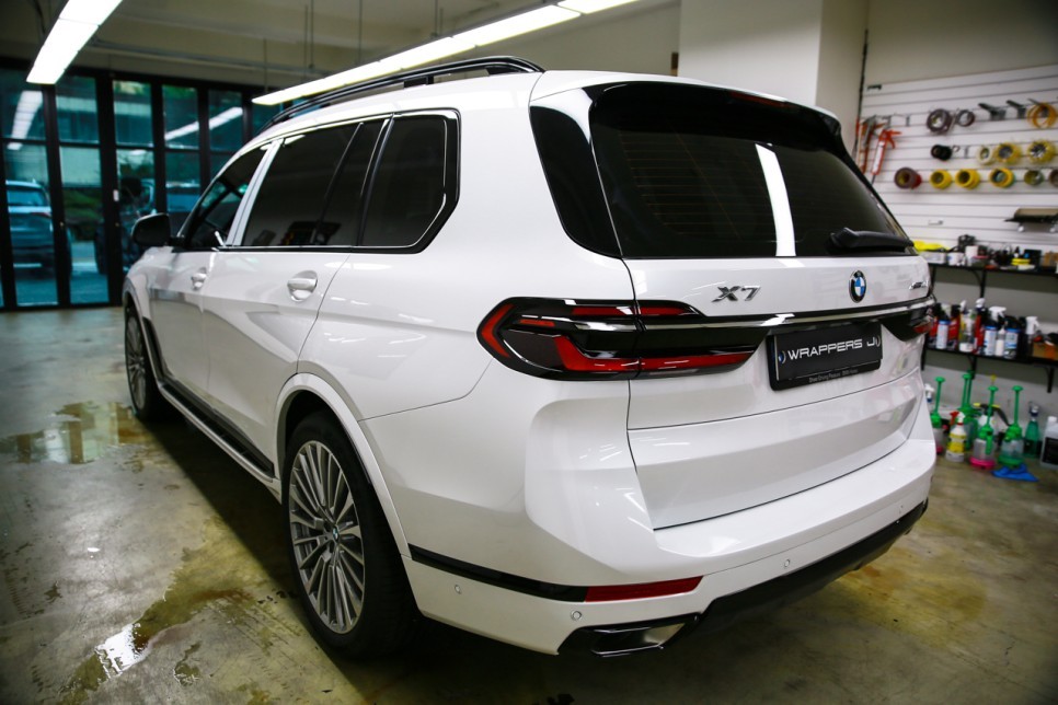 BMW X7 LCI DPE 크롬죽이기 크롬딜리트 부분랩핑 서울랩핑